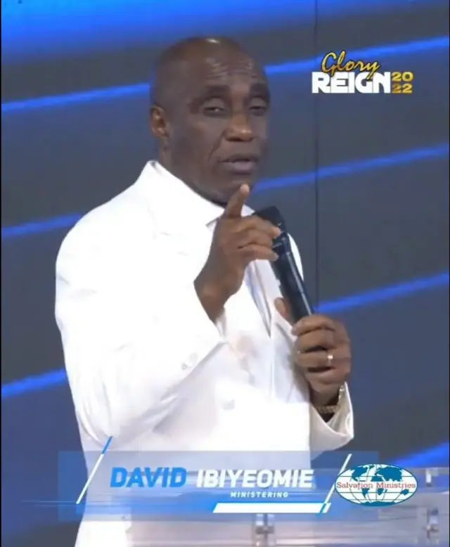 Foto of pastor David Ibiyeomie of Salvation Ministries wen im dey lay di curse
