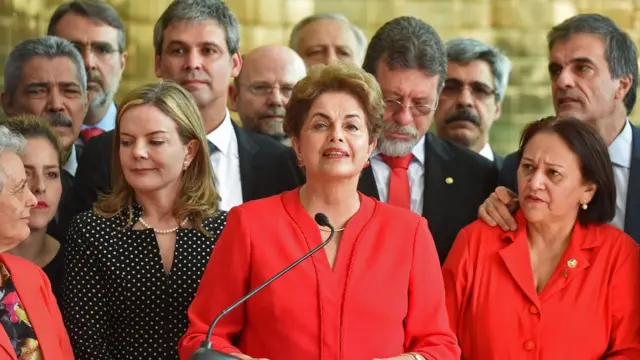 Dilma Rousseff discursa no Palácio da Alvorada