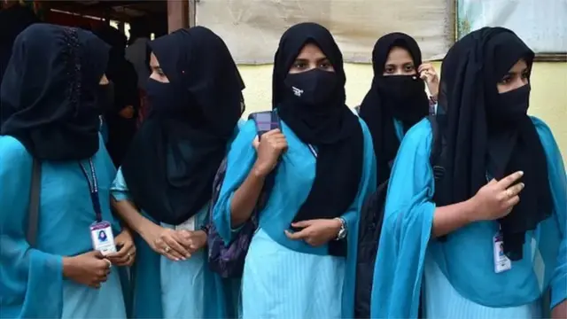 પ્રતીકાત્મક તસવીર