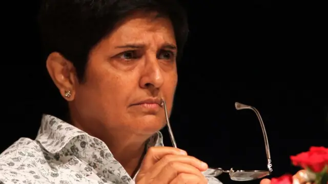 किरण बेदी यांची पुदुचेरीच्या नायब राज्यपालपदावरून काढलं