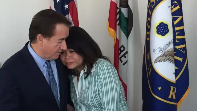 Bà Helen Nguyễn đã trực tiếp gặp Dân biểu Ed Royce