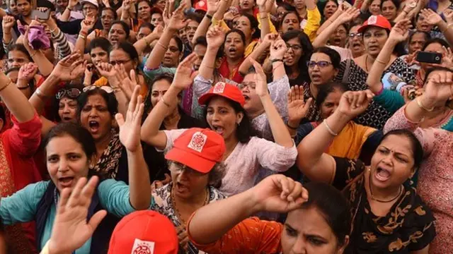 "மல்லையாவுக்கு கடன் கொடுக்க சொல்லியது யார்?"