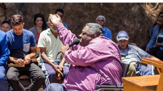 Sidney Francisco Sales durante discurso