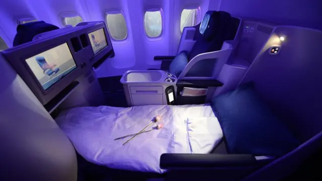 ที่นั่งชั้น First Class เครื่องบินโบอิ้ง รุ่น 747