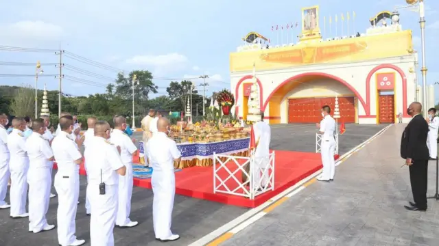 พลเรือเอก ลือชัย รุดดิษฐ์