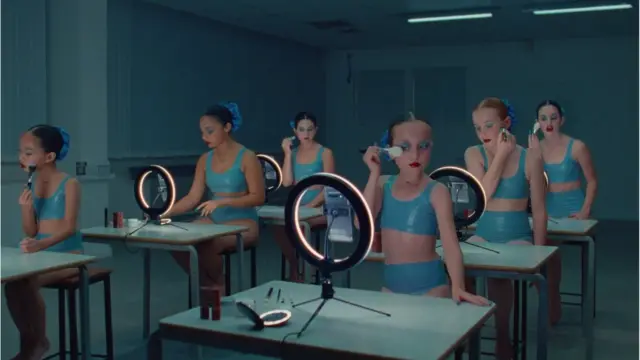 كريتسينا أغيليرا