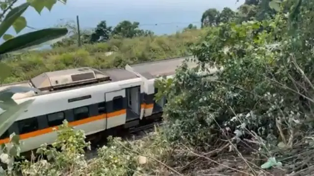 тайвань аварія потягу