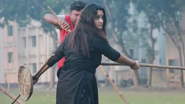 Jinslar juda kuchli Onlayn onamning xonasida yashirin kamera