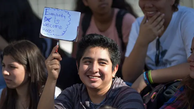 குடியேறிகளின் உரிமைகளுக்கான போராட்டம்