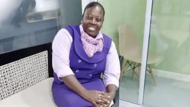 Siku ya kimataifa ya akina mama hulenga kushabikia akina mama kwa juhudi zao za kutunza na kulea jamii bora .