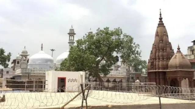 કાશીમાં થયો મંદિર-મસ્જિદ વિવાદ