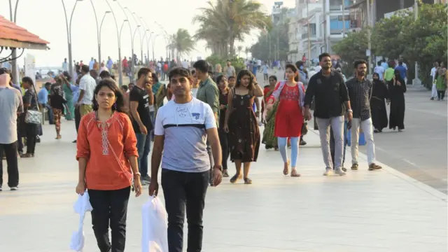 புதுச்சேரி இளைஞர்கள்