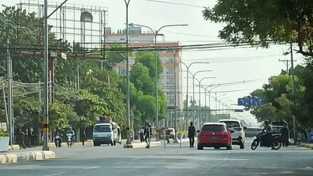 မန္တလေးမှာ ကောင်စီက စစ်ဆေးဖမ်းဆီးတာတွေ ပြုလုပ်နေ