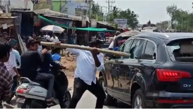 టీడీపీ వాహనాలపై దాడి