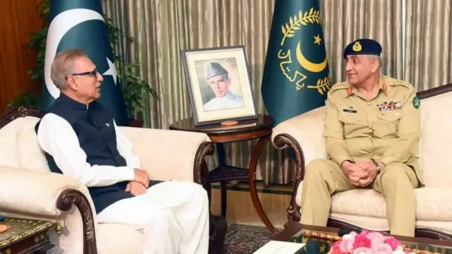 पाकिस्तान में सियासी संकट