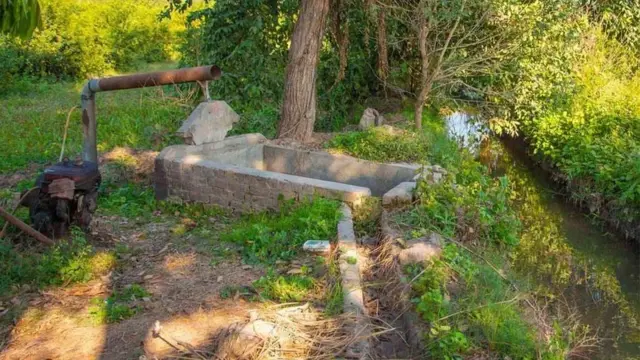 ஆசியா பீபி தண்ணீர் எடுத்த நீர் தொட்டி