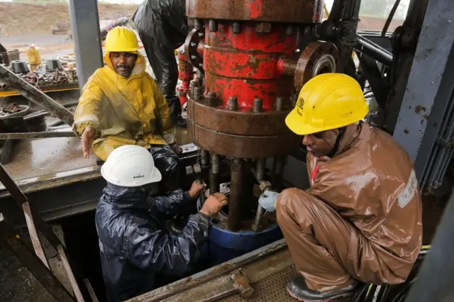 การขุดเจาะหลุมลึกเป็นงานที่ท้าทายและต้องใช้เงินมหาศาล