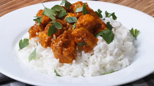 चिकन करी