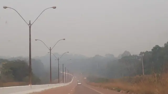 Fumaça encobre rodoviavaide betRondônia