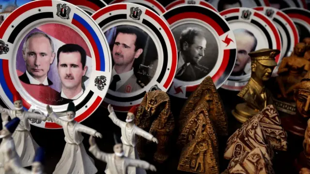 Esad ve Putin resimleri