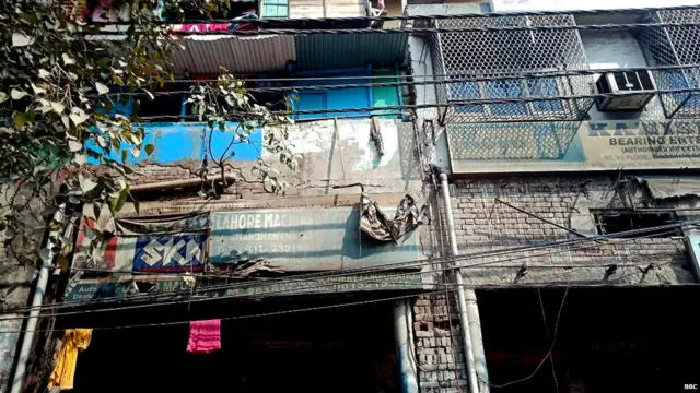 મકાનોની તસવીર