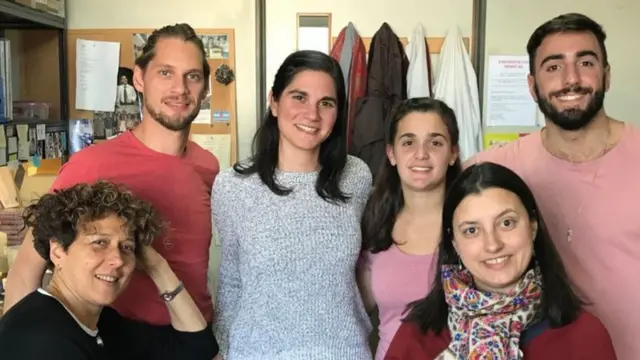 Miembros del Laboratorio de Virología Molecular en el Instituto Leloir, en Buenos Aires