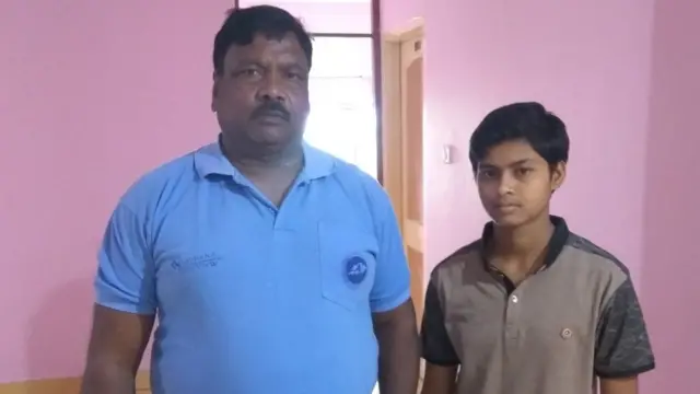 कोच बढ़ाई के साथ सिरिसा