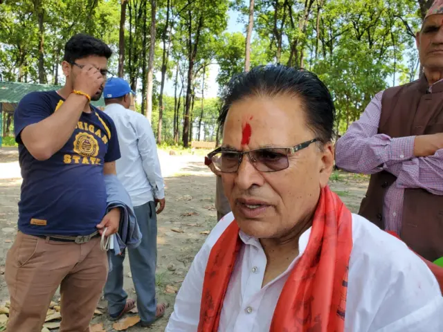 भरतपुरका मेयर पदका उम्मेदवार जगन्नाथ पौडेल आफू नेपाली कांग्रेसको आधिकारीक उम्मेदवार भएको बताउँछन्