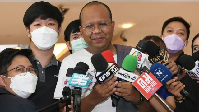 ไพรวัลย์ วรรณบุตร