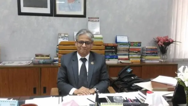 ঢাকা বিশ্ববিদ্যালয়ের উপাচার্য অধ্যাপক মোহাম্মদ আখতারুজ্জামান