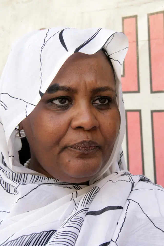 مريم الصادق المهدي اعتقلتها السلطات لساعات