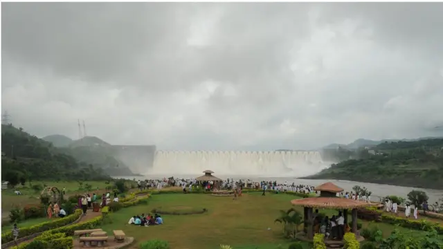 ડેમની પ્રતીકાત્મક તસવીર