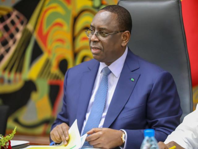 Macky Sall Le Président Sénégalais Renonce à La Candidature à L