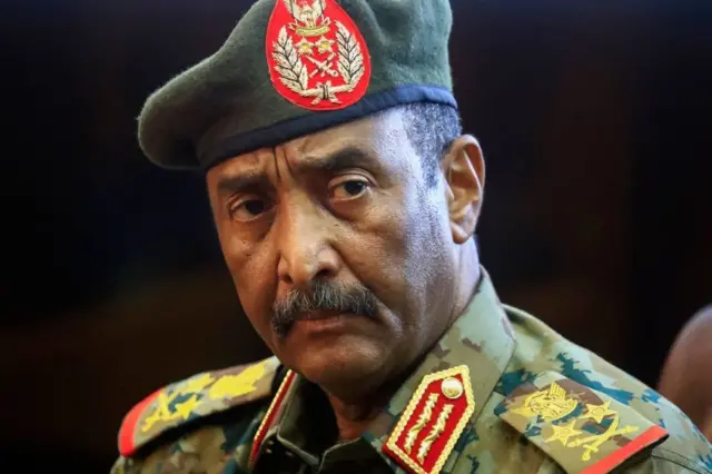 Sudan military coup 2021: Lt. General Abdel Fattah al-Burhan Sudan onye isi ndị wegharịrị ọchịchị na mba Sudan