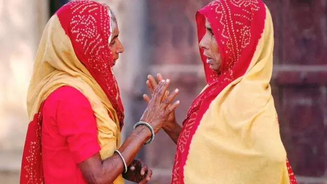 सिर हिलाने का बर्ताव, भारतीय संस्कृति, परंपरा, इंडियन हेड वॉबल, Indian Head Wobble, Indian Nodding