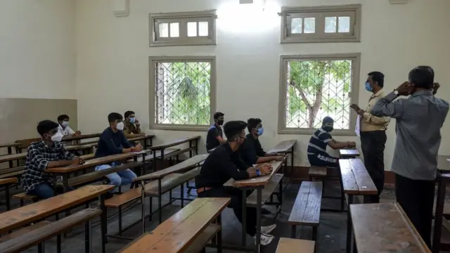 NDA ची परीक्षा आता मुलींनाही देता येणार- सुप्रीम कोर्ट