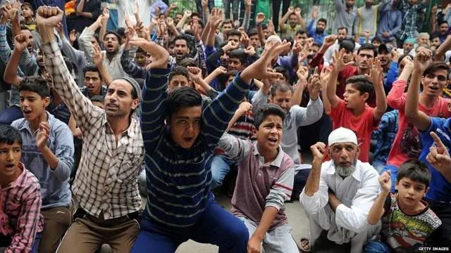 काश्मीरी तरुण