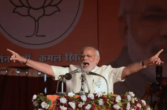 उत्तर प्रदेश विधानसभा चुनाव, प्रधानमंत्री नरेंद्र मोदी