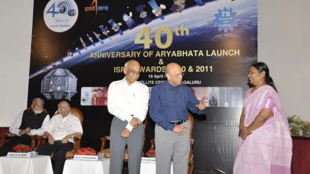 வளர்மதி