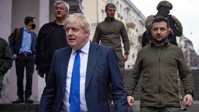Boris Johnson and Volodymyr Zelensky in Kyiv on 9 April