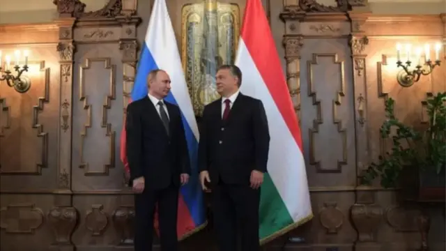 Putin amekuwa kielelezo cha kuwatia moyo wanasiasa duniani kote kama vile Donald Trump, Viktor Orban (pichani) na Jair Bolsonaro.