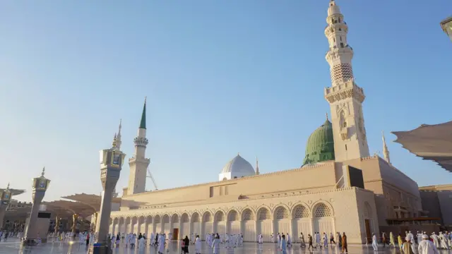 সম্প্রতি মদিনাকে স্বাস্থ্য সম্মত শহরের স্বীকৃতি দিয়েছে ডাব্লিউএইচও।