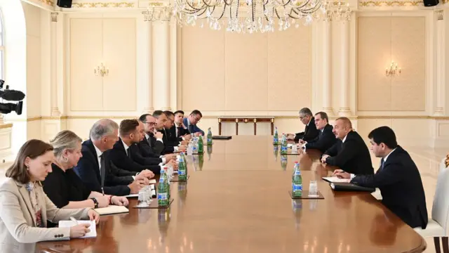 İlham Əliyev: Azərbaycan Ermənistandan sülh sazişi üçün müsbət cavab gözləyir