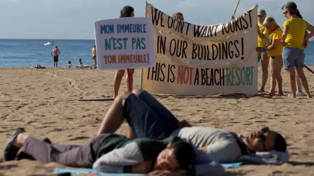 Протестувальники