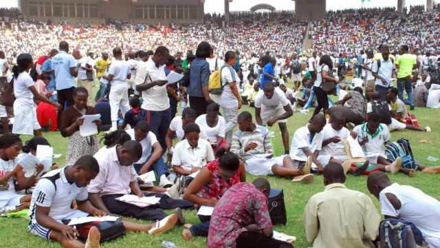 Di recruitment for Nigeria to enter immigration wey enter wahala kill pipo afta