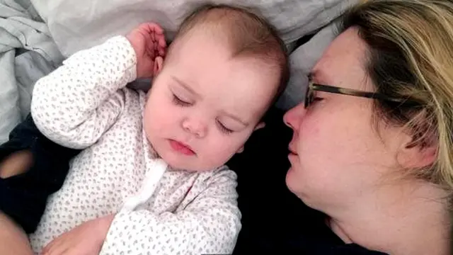 आई आणि बाळ