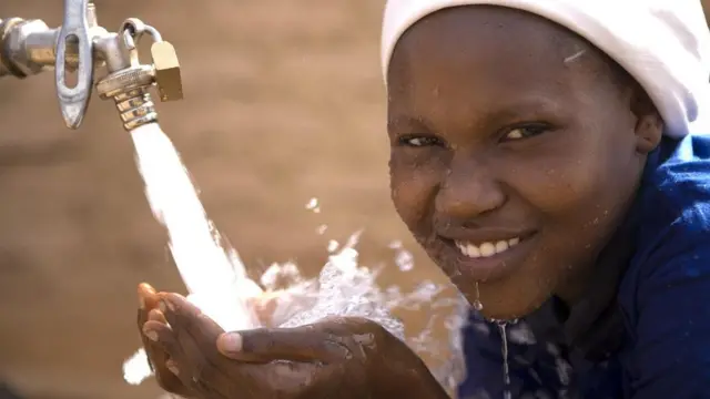 Rahoton UNICEF ya ce yara su suka fi faɗawa cikin wahalhalun rashi ruwa a ƙasashen Afirka