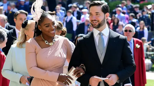Serena Williams na-apịa tenis na di ya bụ Alexis Ohanian