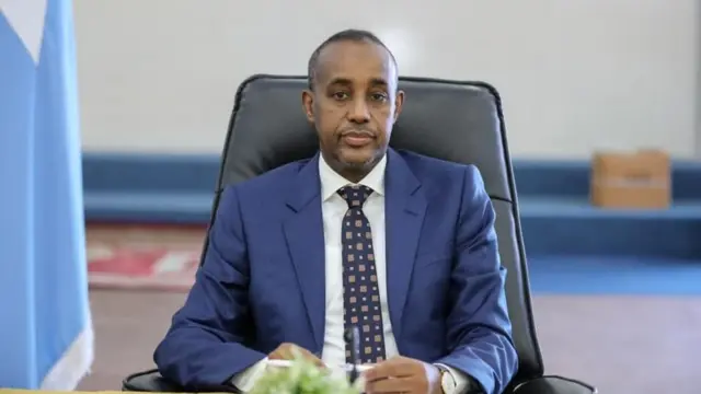 Khilaafka Farmaajo Iyo Rooble: Yaa Ku Howlan Heshiisiinta Madaxweynaha ...