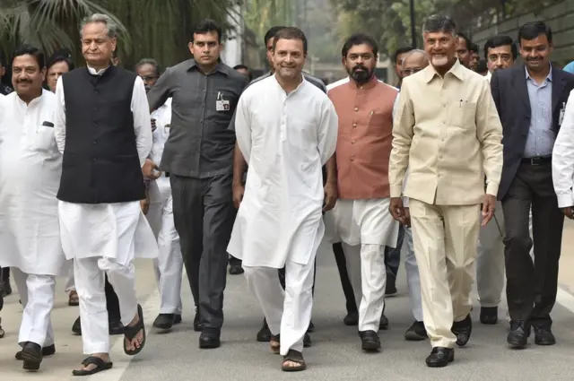 రాహుల్‌గాంధీ, చంద్రబాబునాయుడు